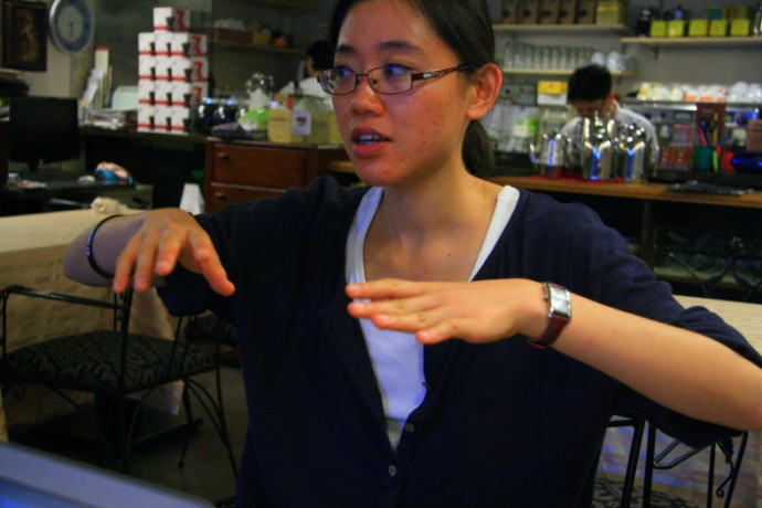 「社會力的強大之處在於一個多麼可愛的狀況,我才不管你要不要我公投或要不要幹麻,修法應該是最底線、最底線的辦法,我只要能夠自信說服社會中很大多數人,就能看到社會可以改變的希望。」(攝影 / 許鈺羚)